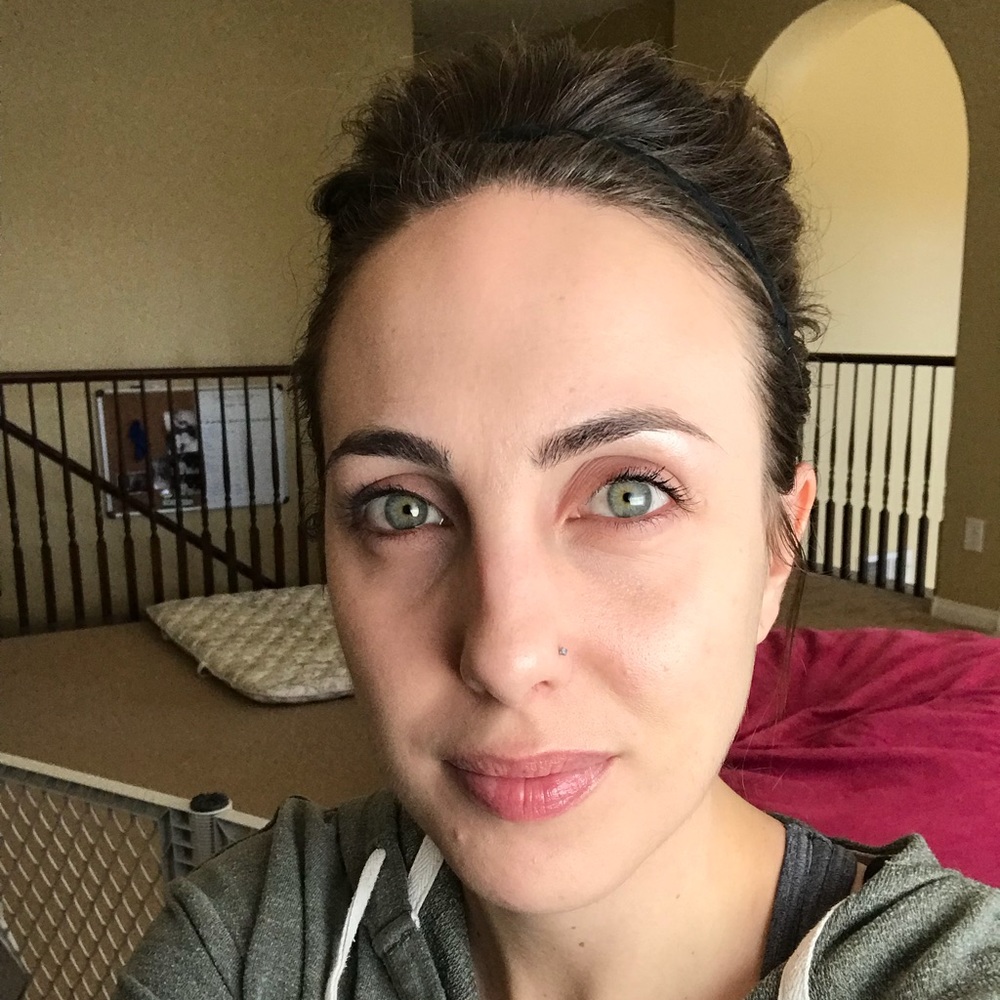 Meet your Posher, Gina